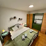 Apartament Village 8c