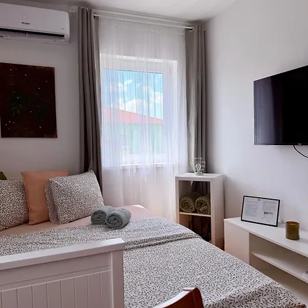 Apartment Village 8c Senec